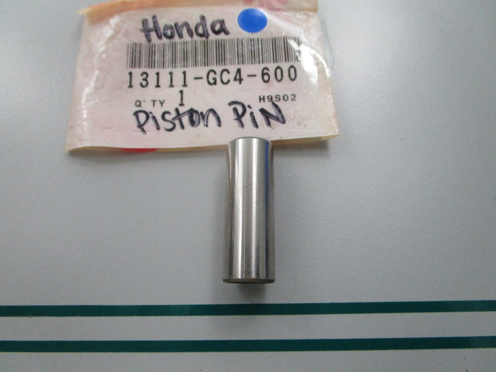 NEW OEM 13111-GC4-600 Honda Piston Pin 0810