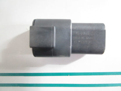 NEW OEM 72604-01BK Harley-Davidson 4-Wy Black Pin Housing 0820