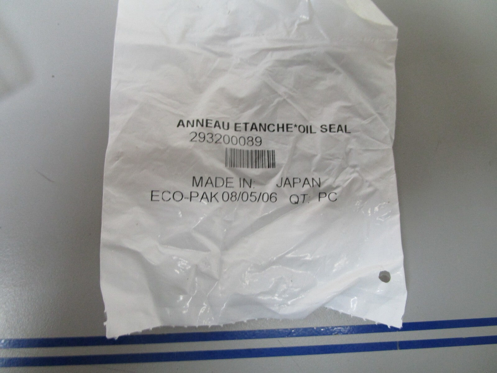 *NEW* 0810 Sea-Doo Oil Seal 293200089