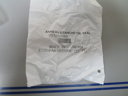 *NEW* 0810 Sea-Doo Oil Seal 293200089