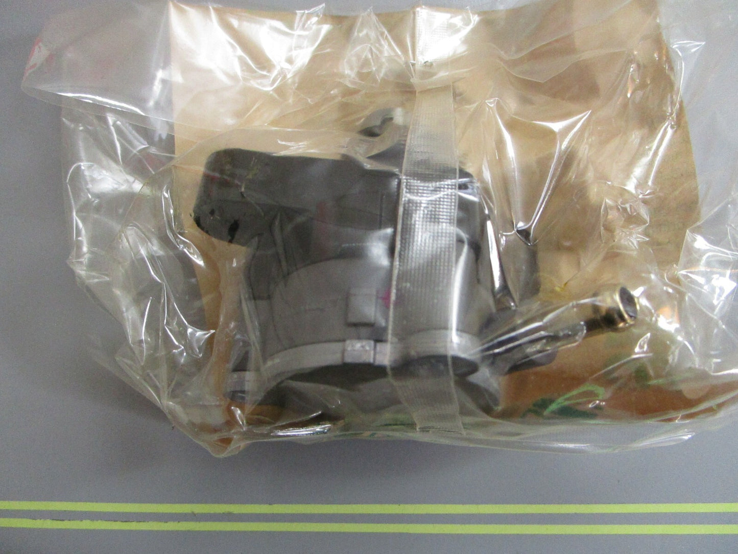 *NEW OEM* 0820 Yamaha Fuel Pump Assy 63P-24410-20-00
