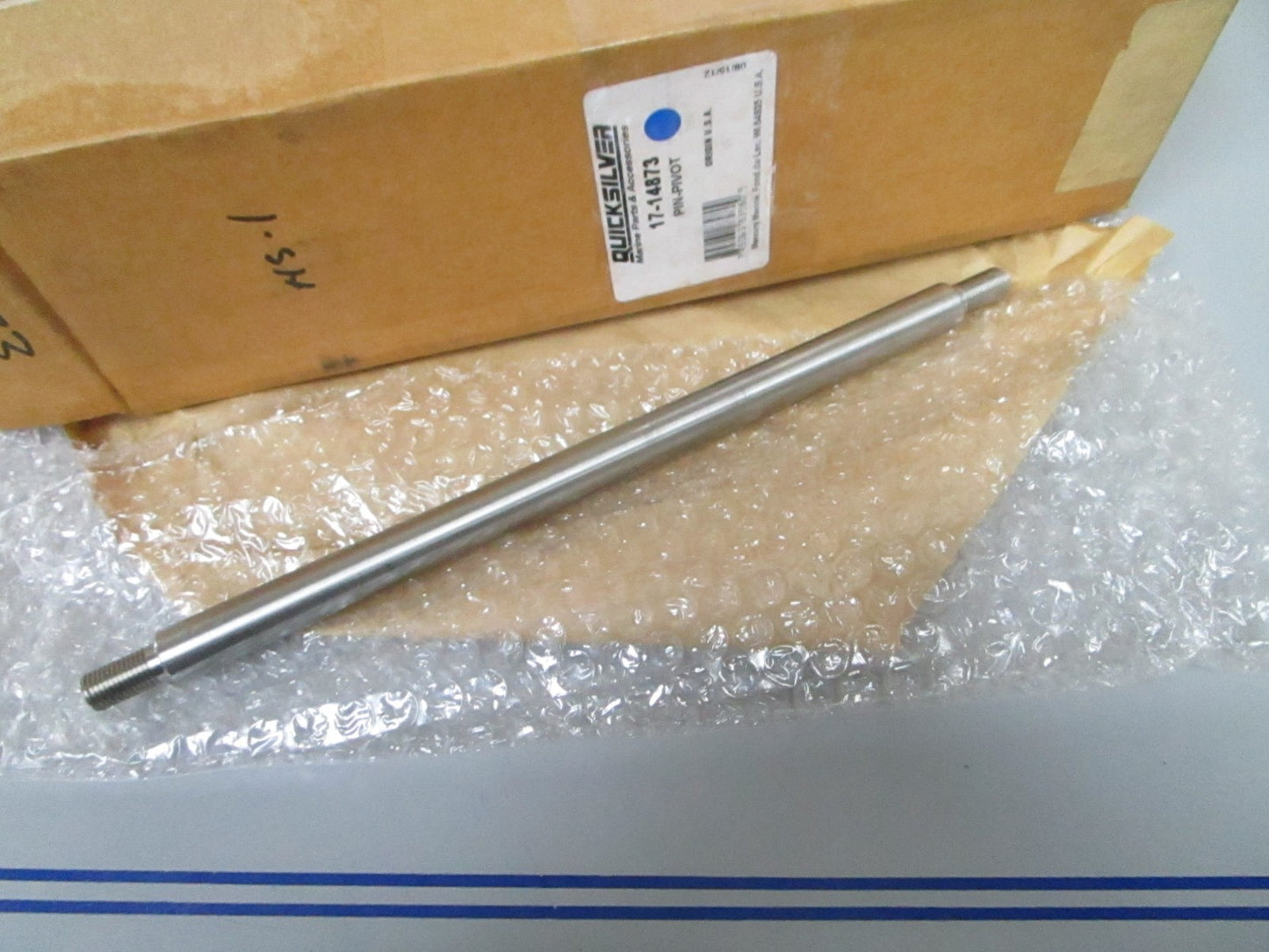 *NEW OEM* 0820 Mercury Quicksilver Pivot Pin 17-14873