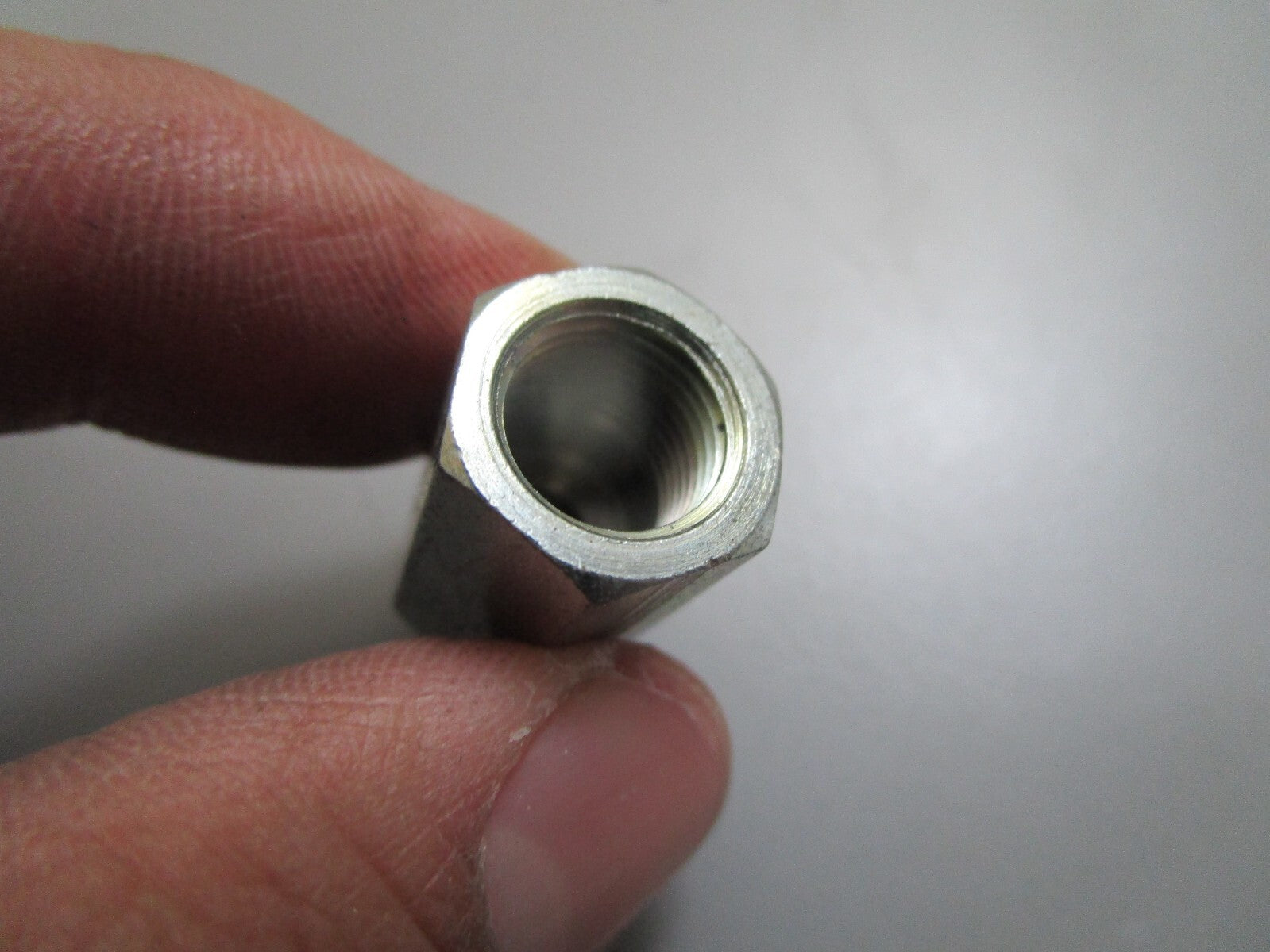 *NEW OEM* 0720 Volvo Penta Nipple 835980