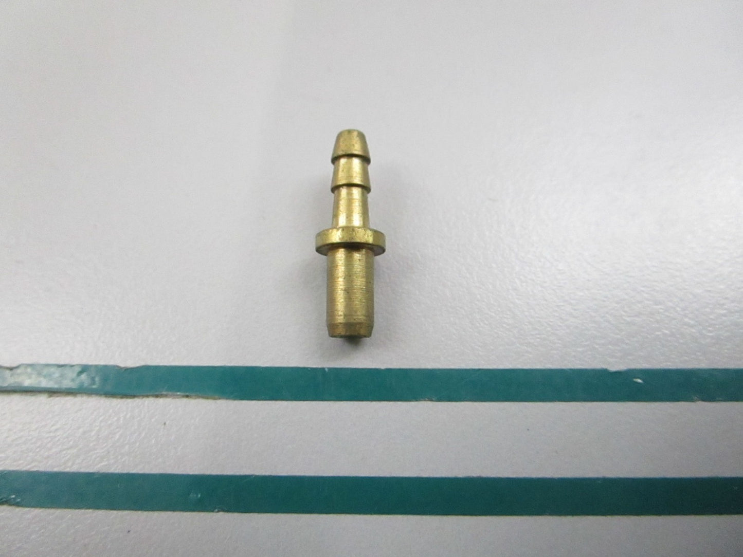 NEW OEM 353862 0353862 OMC Johnson Evinrude Nipple 0810