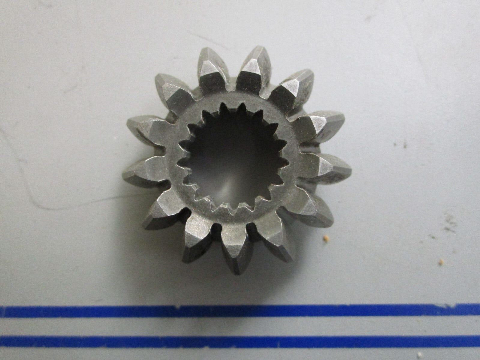 *NEW OEM* 0820 Mercury Quicksilver Pinion Gear 43-53981