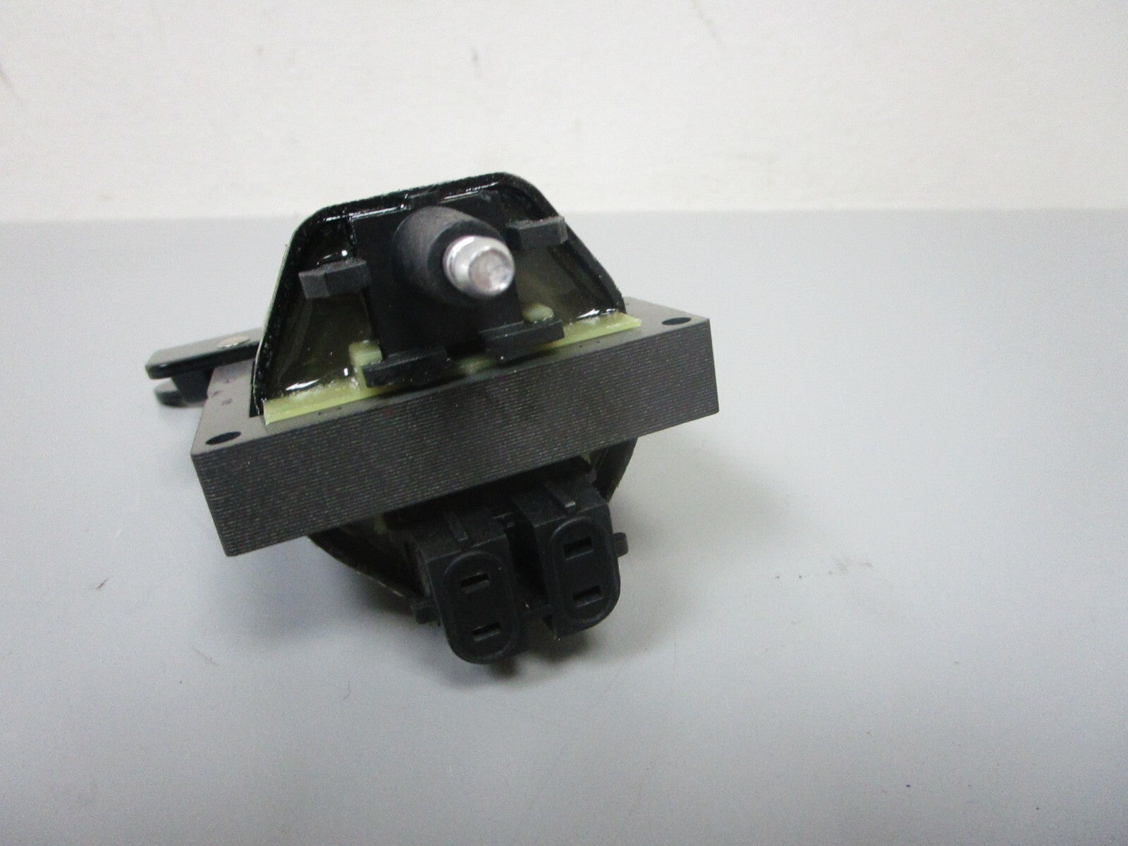 *NEW OEM* 0720 Volvo Penta 3.0 4.3 5.0 5.7 8.1 8.2 Ignition Coil 06A002A 3854002