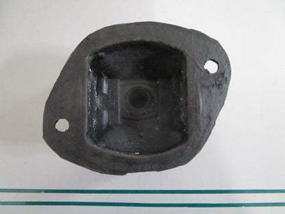 NEW OEM 6152230112 Mercedes-Benz Engine Mount 0820
