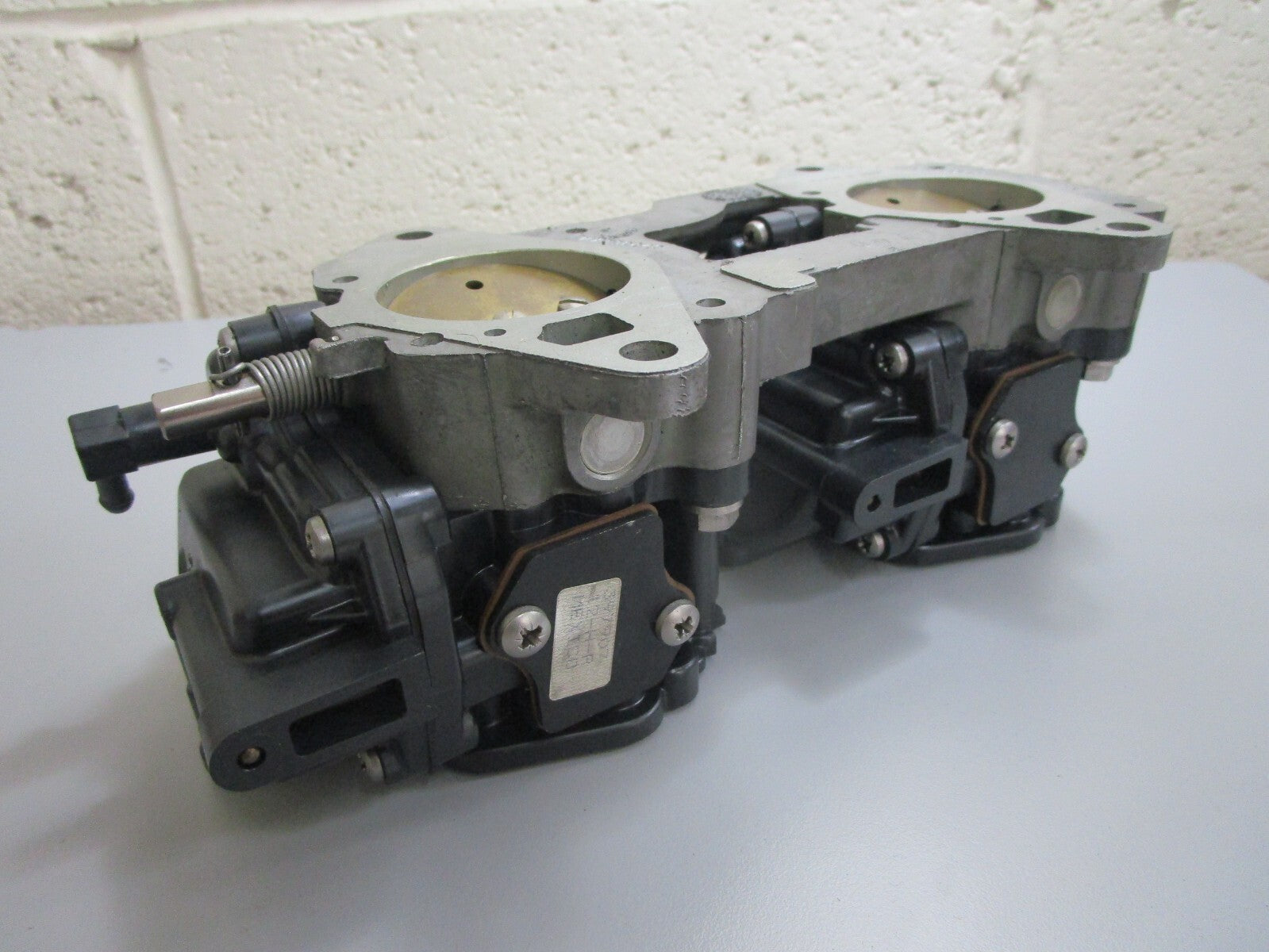 *NEW OEM* 0820 OMC Johnson Evinrude Carburetor 397907 0397907