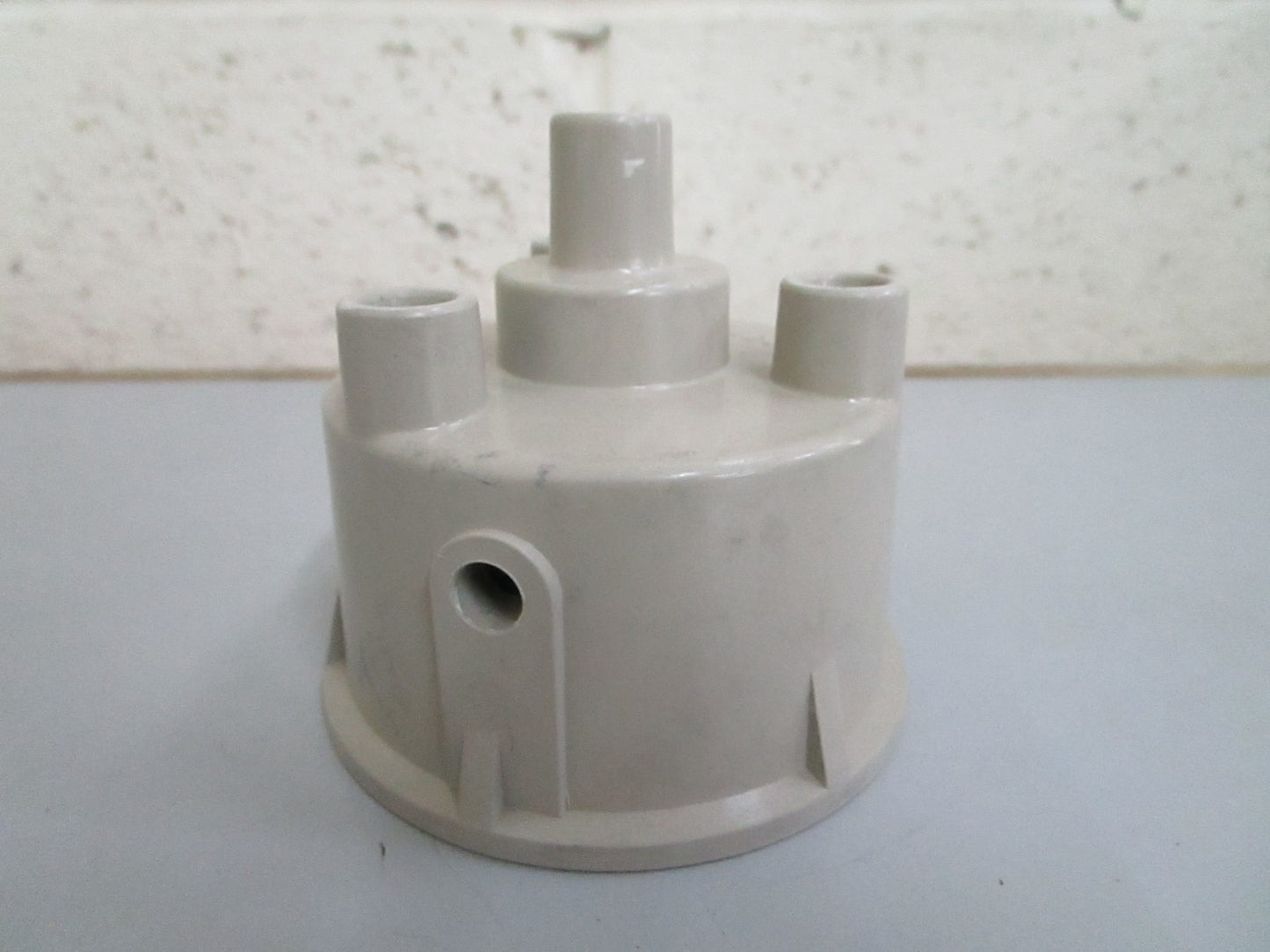 *NEW OEM* 0820 Mercury Quicksilver Distributor Cap 393-4606A2