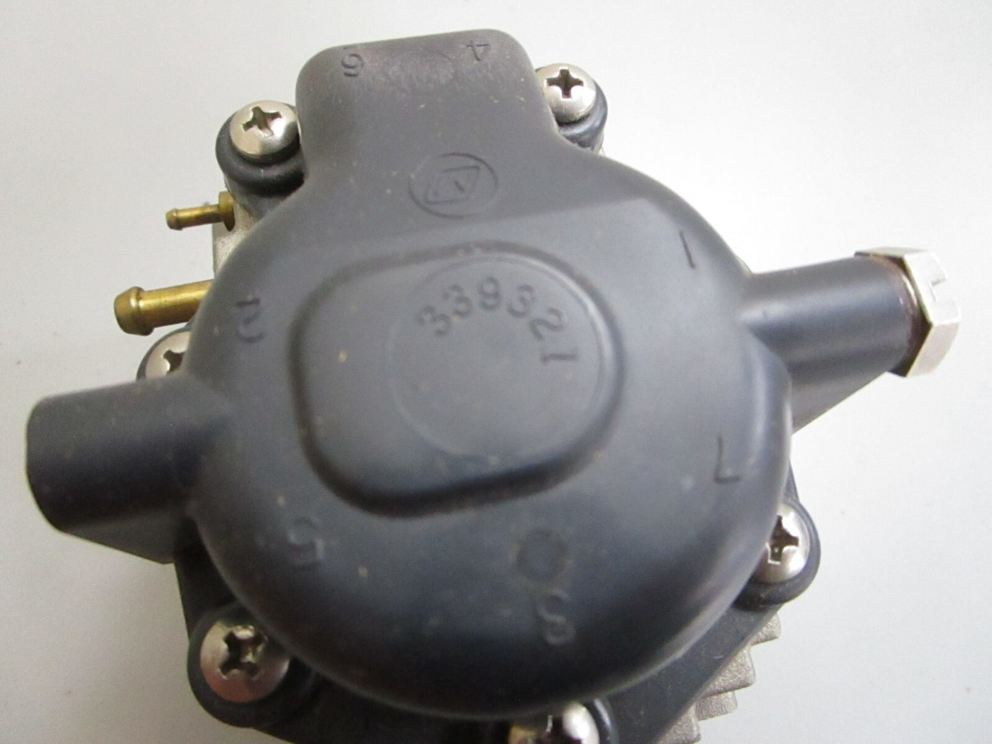 *NEW OEM* 0820 OMC Johnson Evinrude Carburetor Assy 436779 0436779