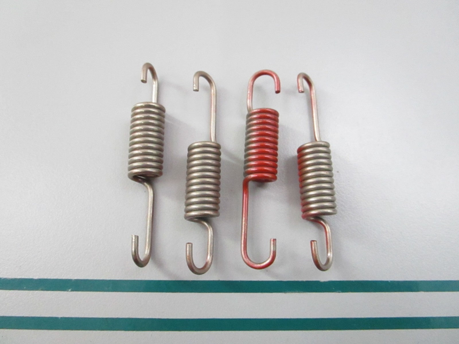 NEW OEM (LOT OF 4) 90506-16003-00 Yamaha Tension Spring 0810