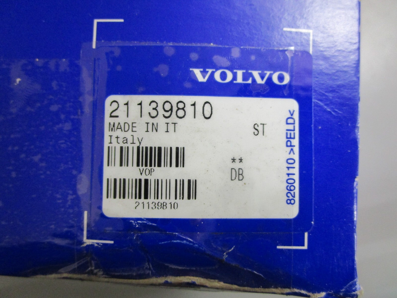 *NEW OEM* 0820 Volvo Penta Fuel Filter 21139810