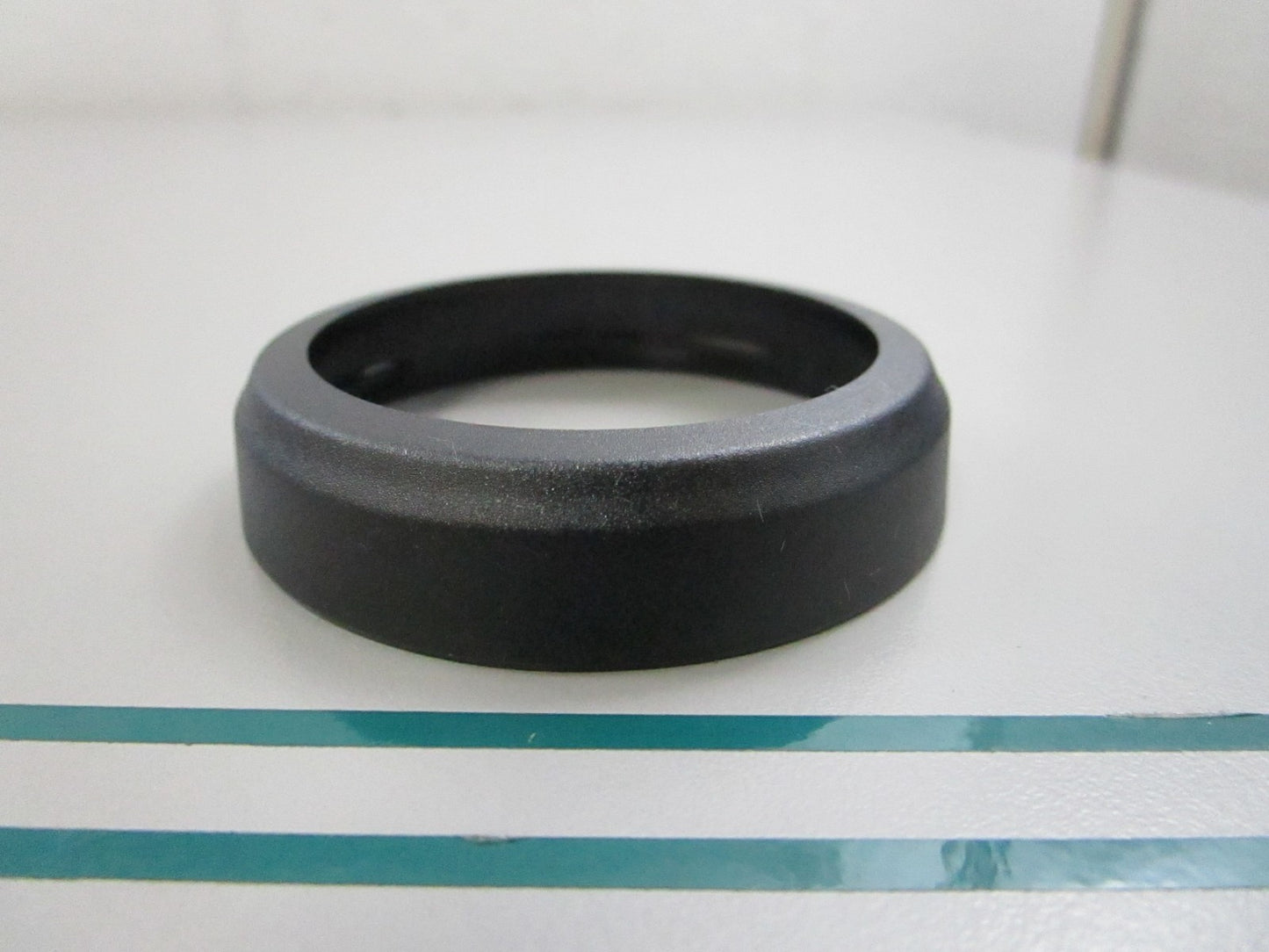 NEW OEM 879871-B1 Mercury Quicksilver Bezel 0810