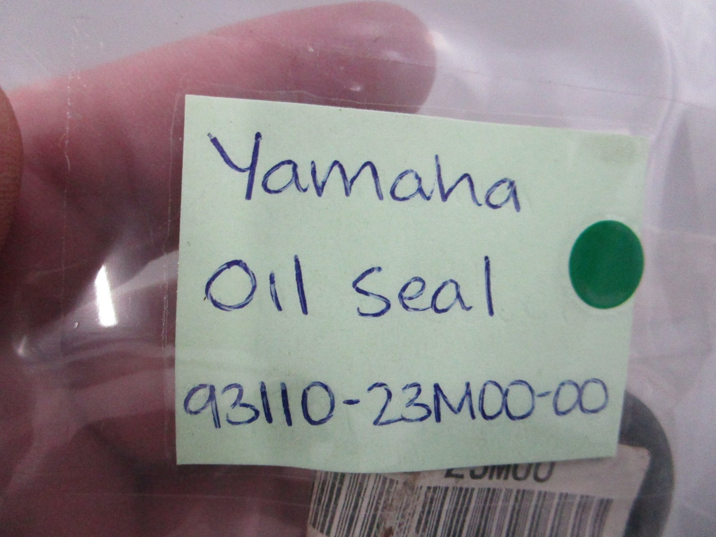 NEW OEM 93110-23M00-00 Yamaha Oil Seal 0810