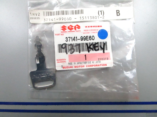 *NEW OEM* 0810 Suzuki #937 Key 37141-99E60