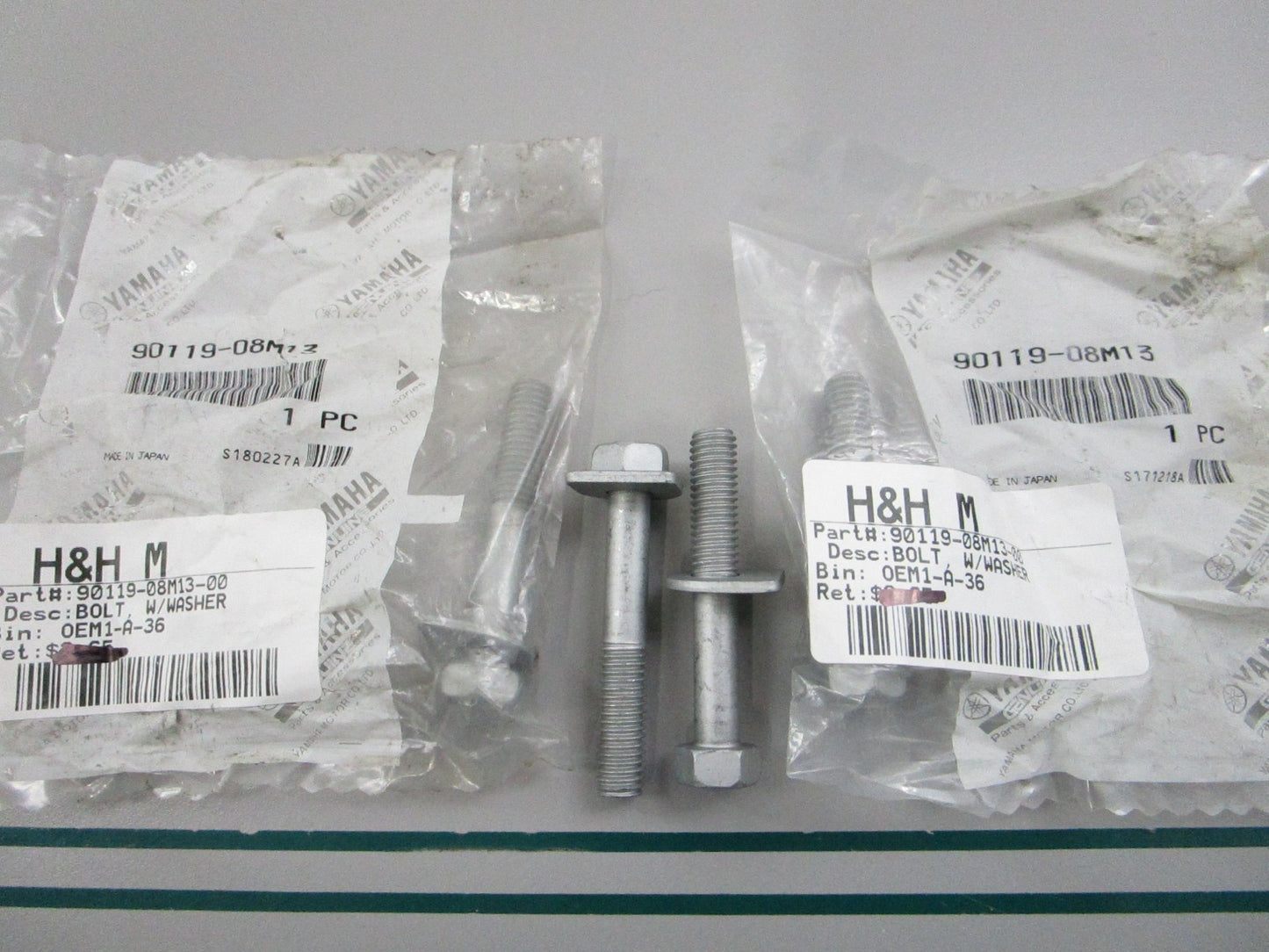 NEW OEM (LOT OF 4) 90119-08M13-00 Yamaha Bolt 0810