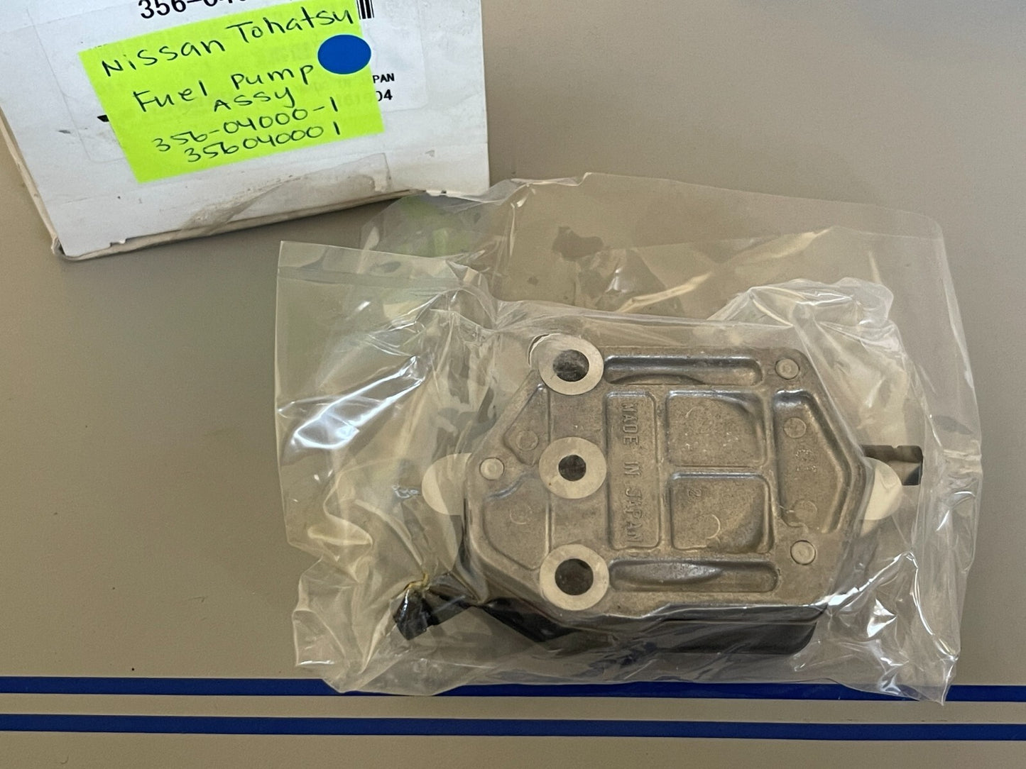 *NEW OEM* 0810 Nissan Tohatsu Fuel Pump Assembly 356-04000-1 356040001