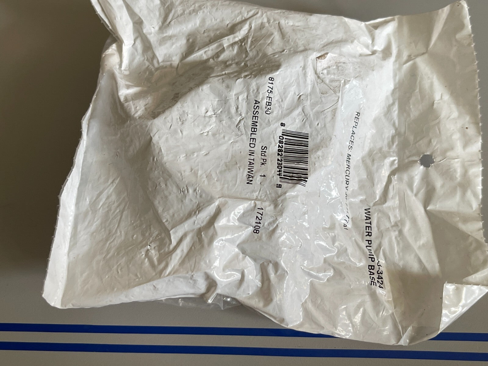 *NEW* 0810 Sierra Water Pump Base 18-3424 Replaces: Mercury 46-77177A1