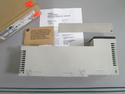Schneider Modicon 140DAO84000 Quantum AC Output 16CH 24-230V NEW OEM 0820