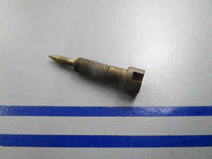 NEW OEM F015627 Mercury Force Needle Valve 0810