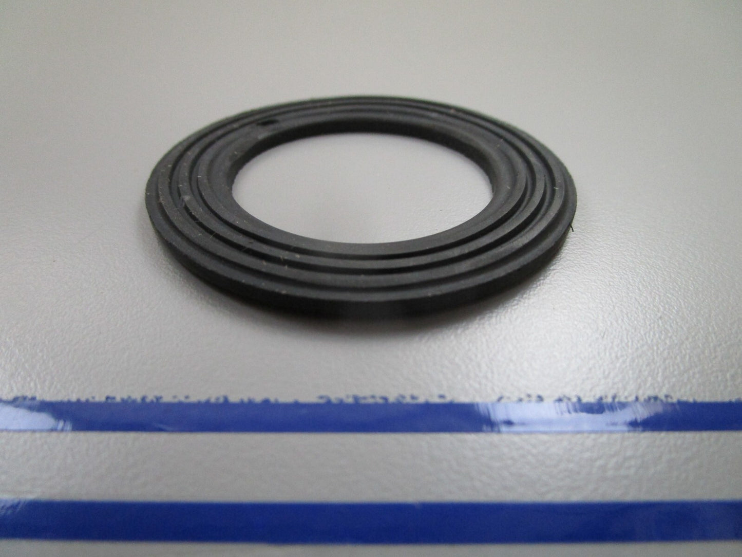 *NEW OEM* 0810 Mercury Quicksilver Gasket 27-41065