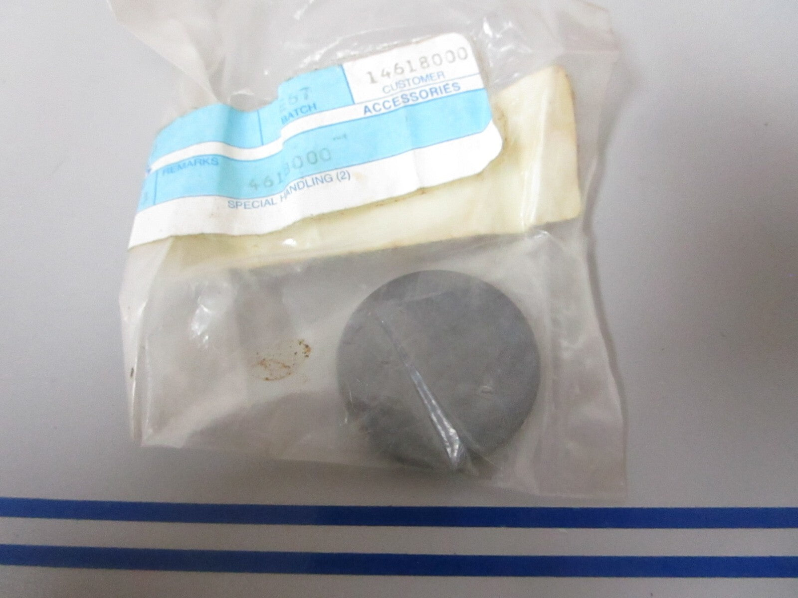 *NEW OEM* 0810 Volvo Penta Adjusting Shim 463562