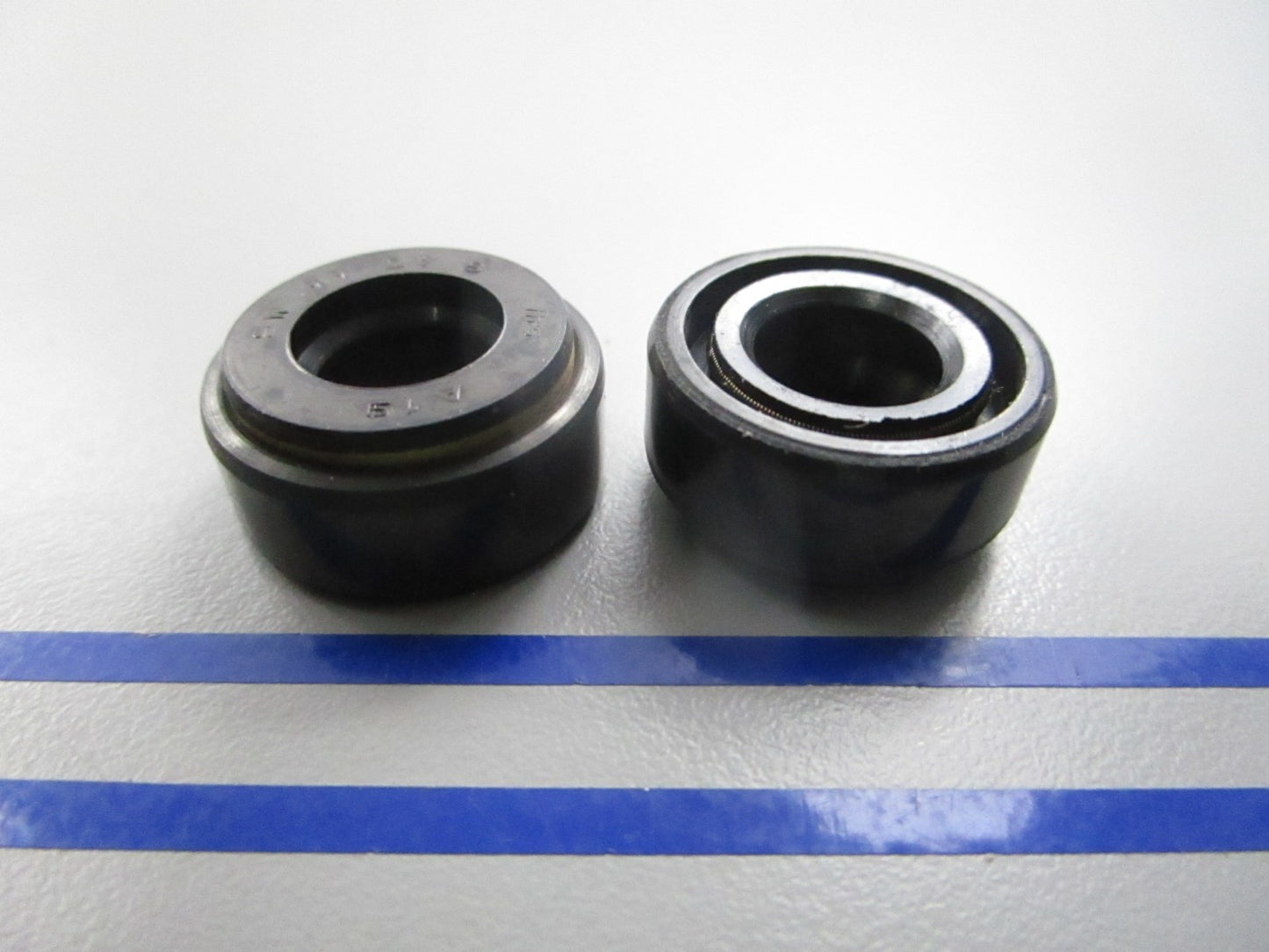 NEW OEM (LOT OF 2) 26-82250M Mercury Quicksilver Oil Seal 0810