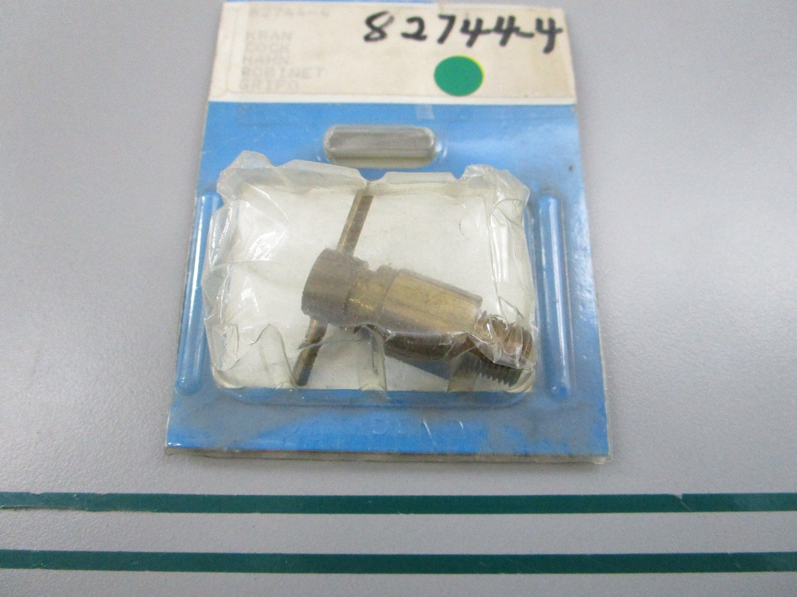 NEW OEM 82744 Volvo Penta Shut-Off Cock 0810