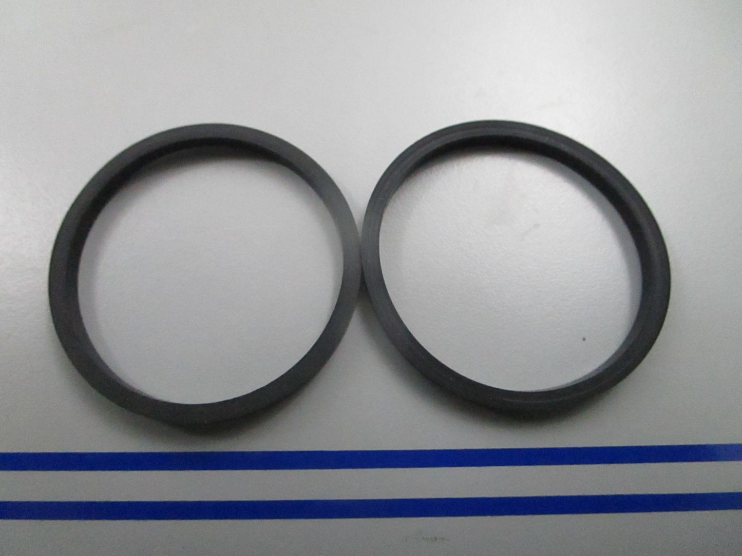 *NEW OEM* (LOT OF 2) 0810 Volvo Penta Seal Ring 831892