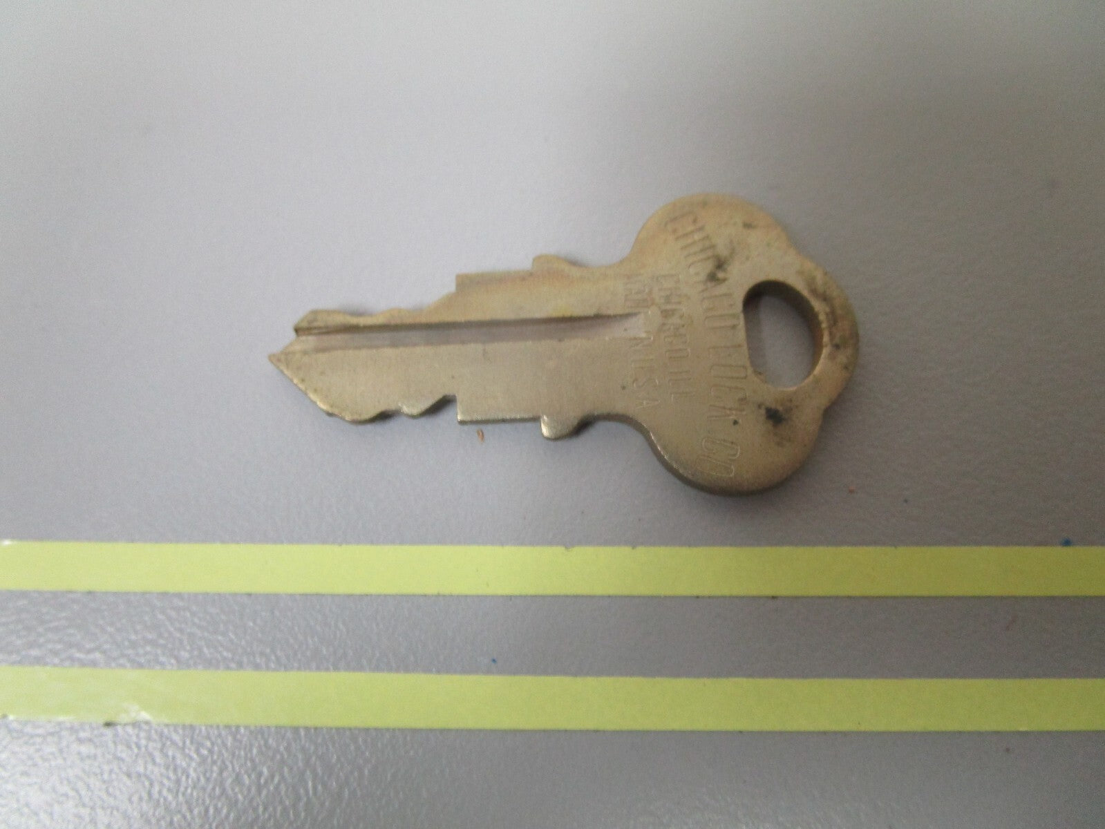 *NEW OEM* 0810 OMC Johnson Evinrude Ignition Key KF10 501525 0501525