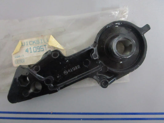 NEW OEM 41095T Mercury Quicksilver Lever 0820