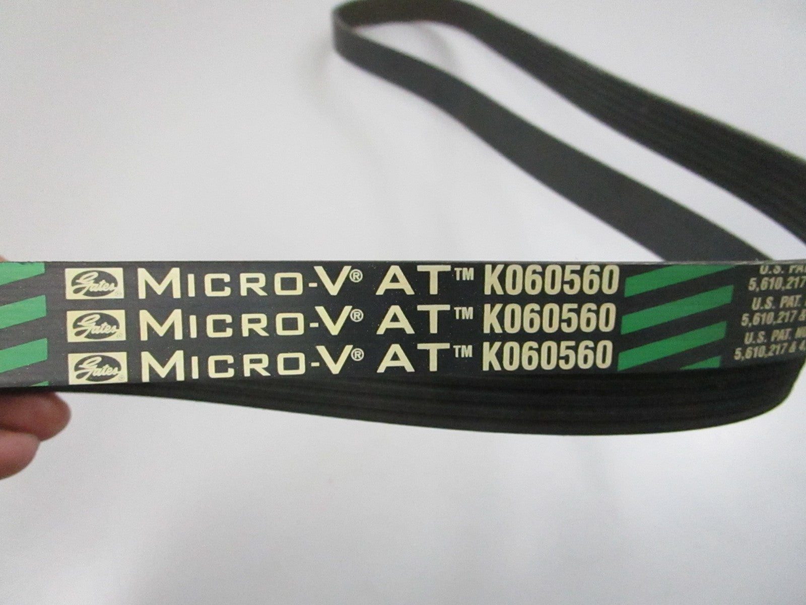Gates K060560 Micro-V Serpentine Belt 6-Rib 56.09in NEW 0810