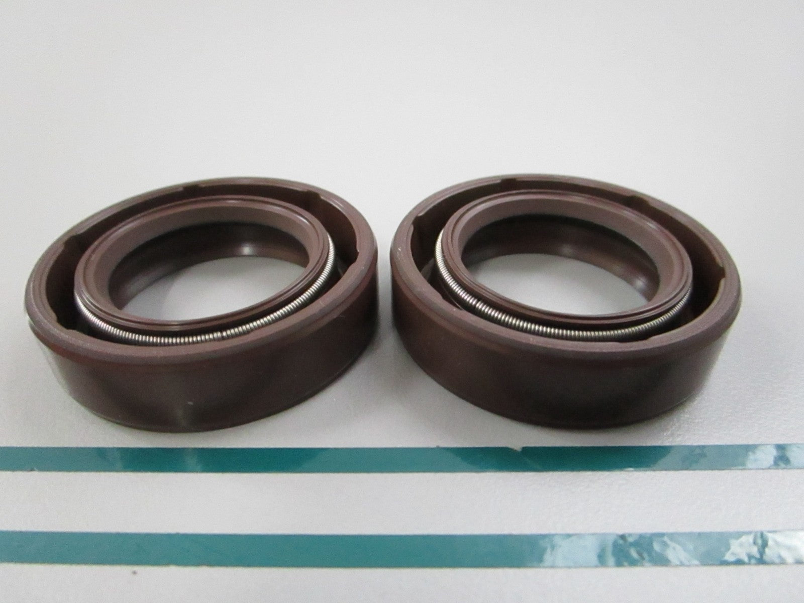 NEW OEM (LOT OF 2) 93102-26004-00 Yamaha Oil Seal 0810