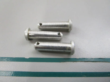 NEW OEM (LOT OF 3) 321636 0321636 OMC Johnson Evinrude Connector to Pin 0810
