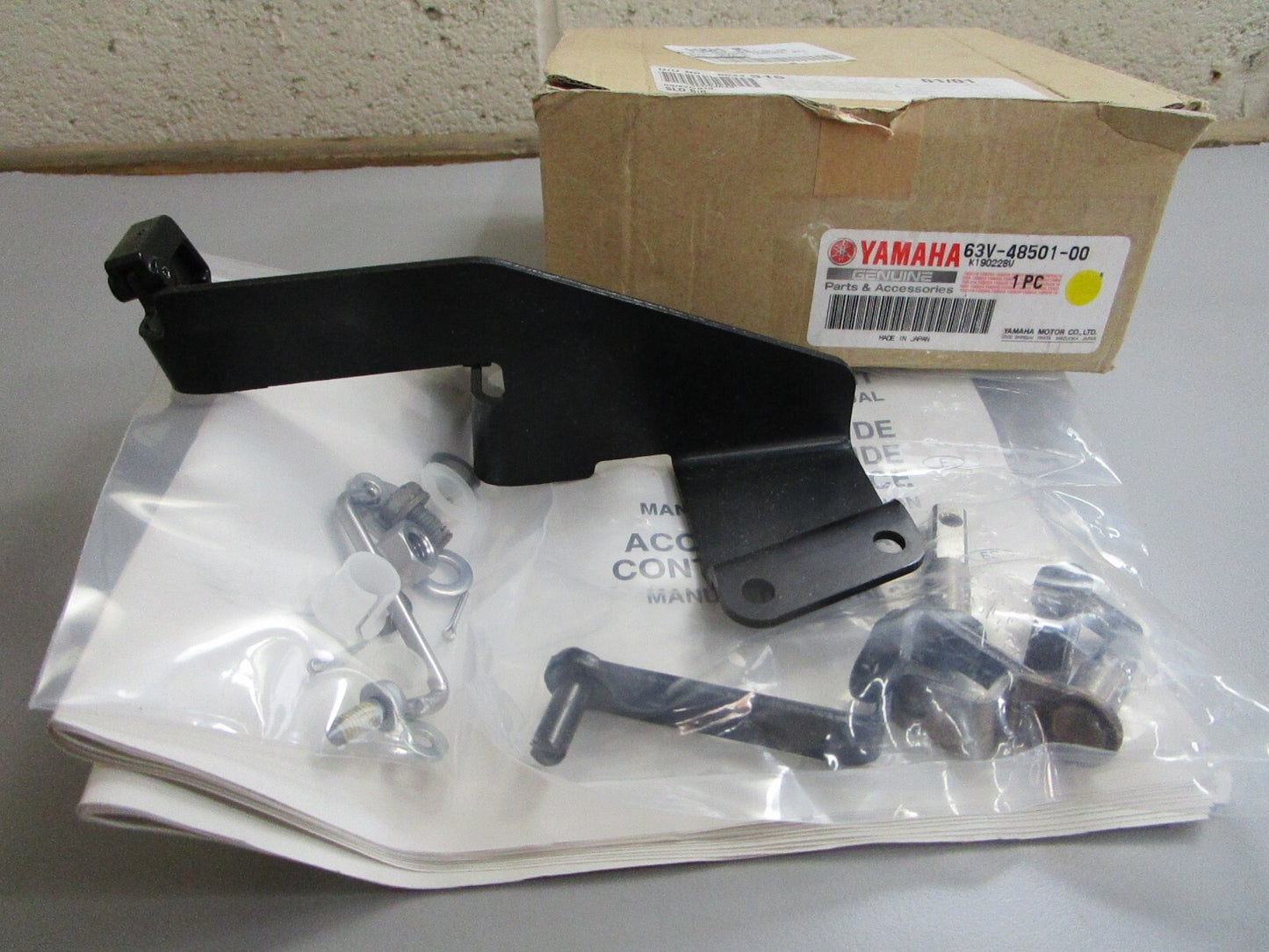 *NEW OEM* 0820 Yamaha Remote Control Attachment Kit 63V-48501-00-00