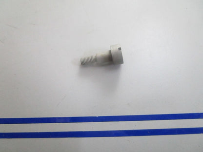 *NEW OEM* 0810 OMC Johnson Evinrude Screw 309876 0309876