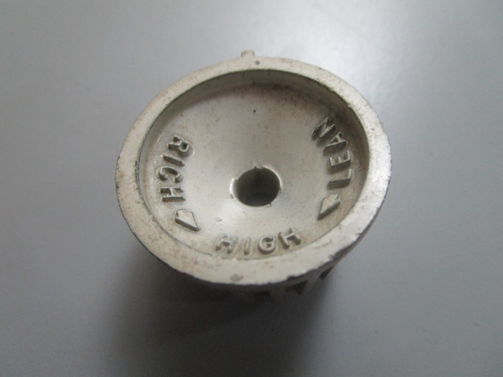 *NEW OEM* 0810 OMC Johnson Evinrude Knob 277874 0277874