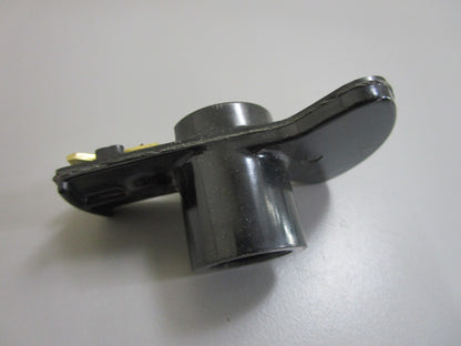 *NEW OEM* 0810 Volvo Penta Rotor 3854134