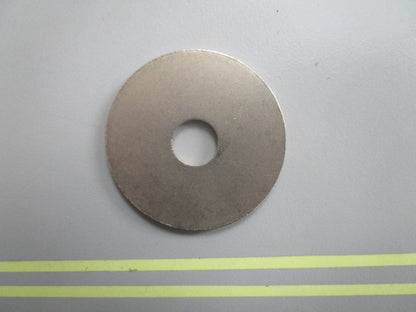 *NEW OEM* 0810 OMC Johnson Evinrude Mount Screw Retainer Washer 313546 0313546