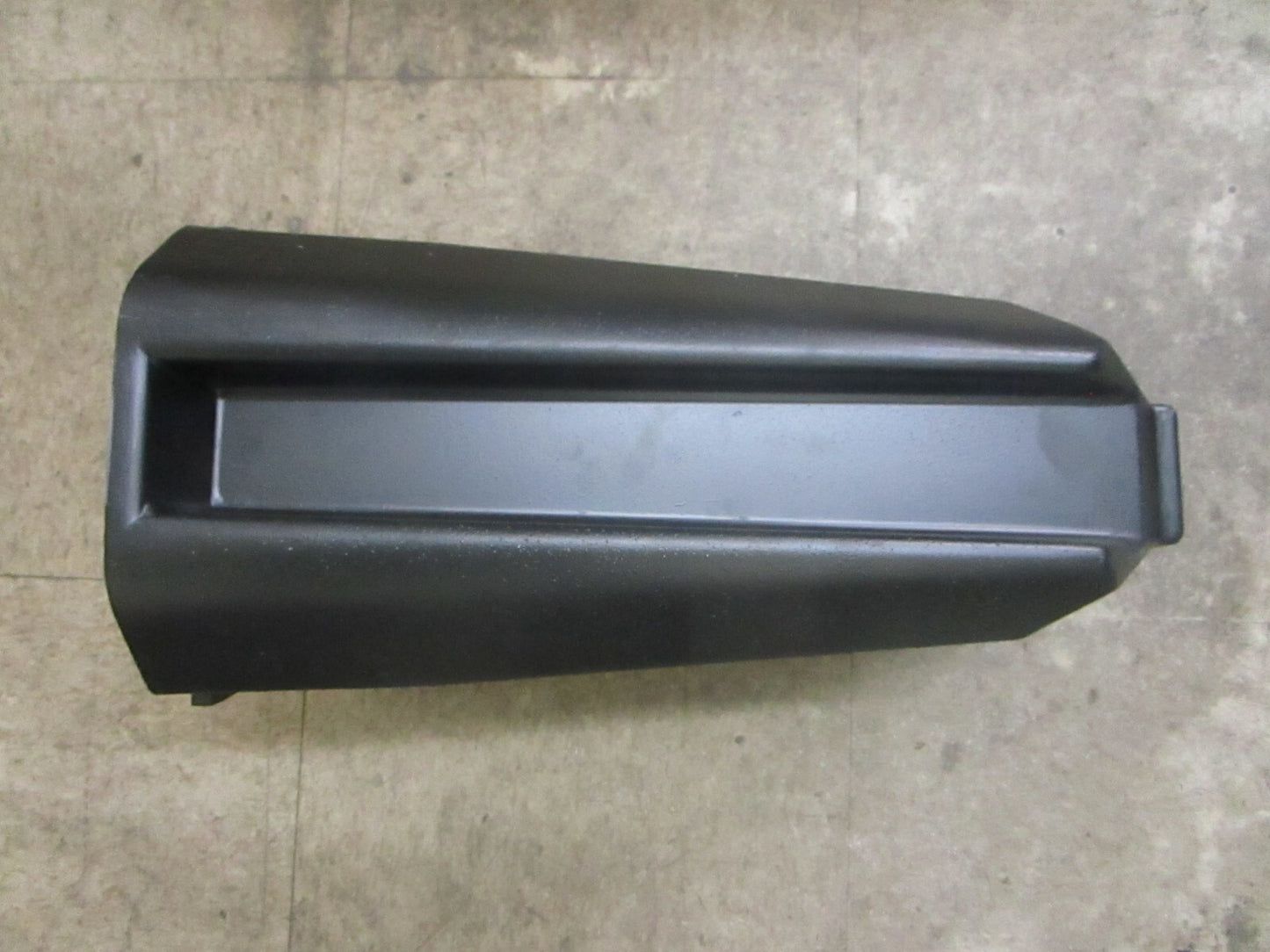 *NEW OEM* 0820 Mercury Quicksilver 135 150HP Exhaust Tube 86404 89743