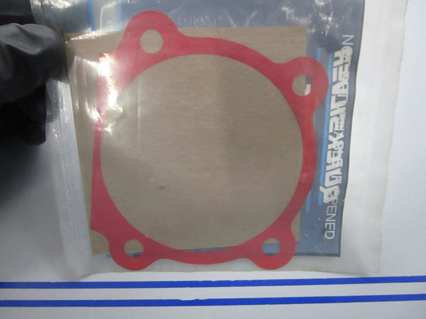 NEW OEM 15-820321002 Mercury Quicksilver .002 Red Shim 0810