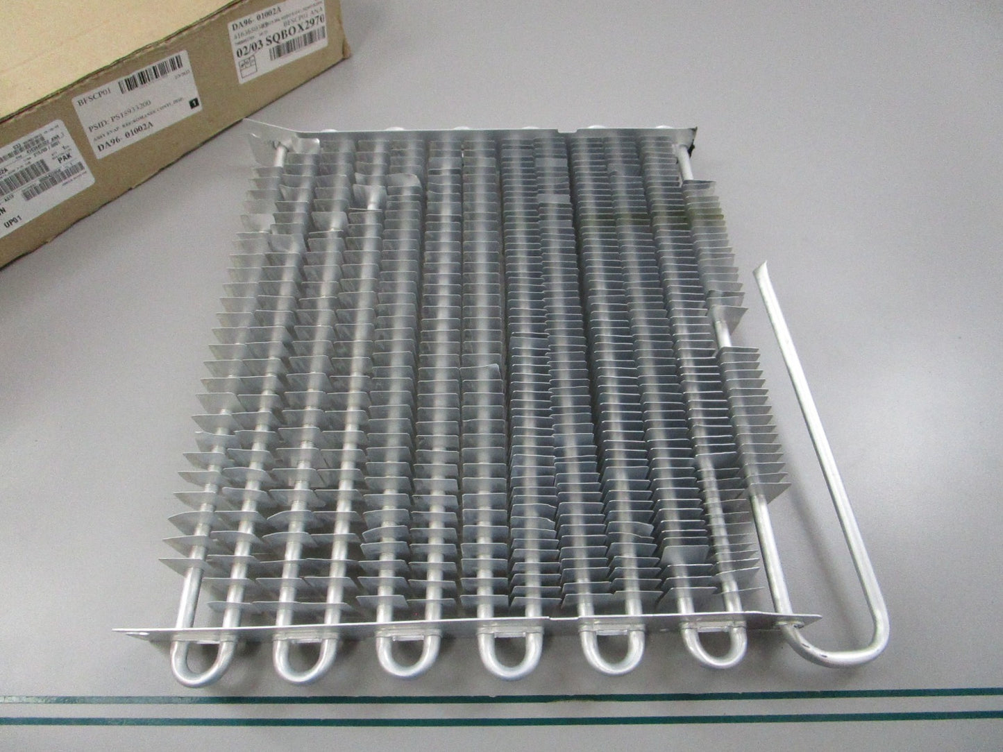 NEW OEM DA96-01002A Samsung Evaporator Assembly 0810