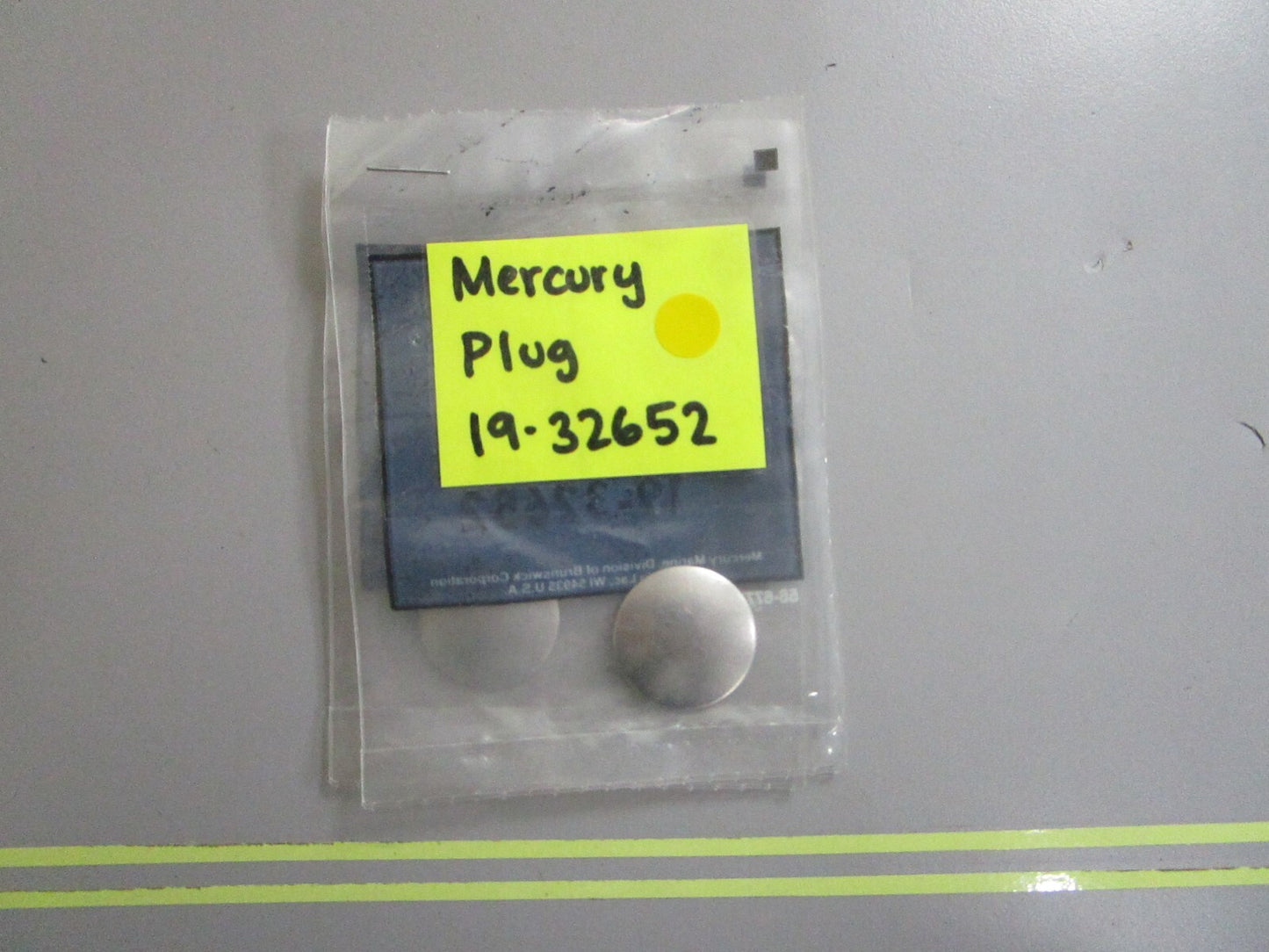 *NEW OEM* (LOT OF 2) 0810 Mercury Quicksilver Plug 19-32652