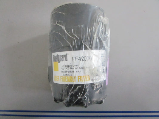 NEW FF42000 Fleetguard Fuel Filter 0820