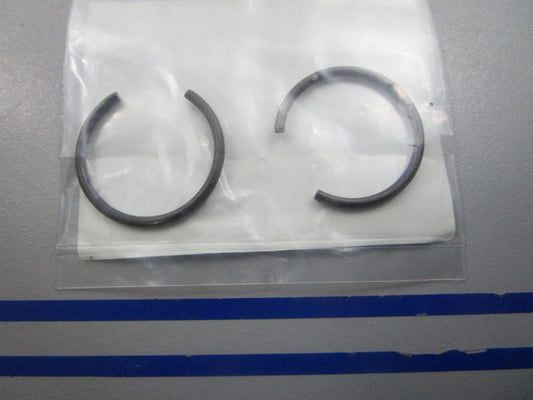 NEW OEM (LOT OF 2) 353-00024-1 353000241 Tohatsu Clip 0810