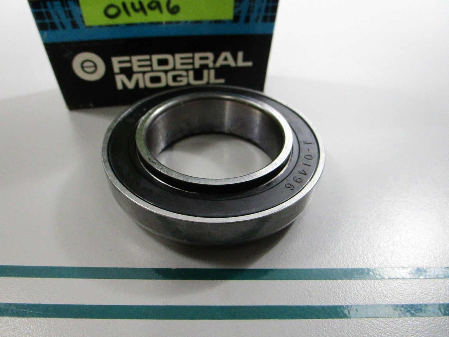 NEW OEM 01496 Federal Mogul BCA Bearing 0810
