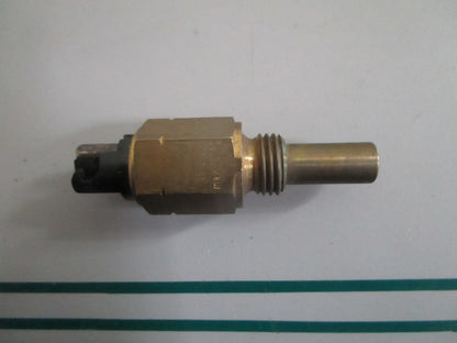 NEW OEM 0065451124 Mercedes-Benz Temperature Switch 0820