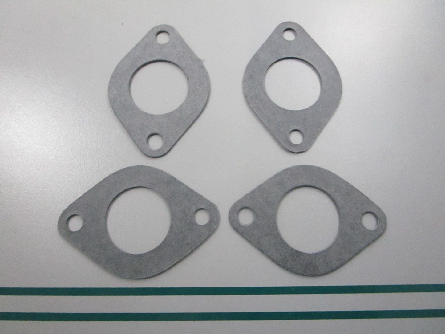 NEW OEM (LOT OF 4) 318932 0318932 OMC Johnson Evinrude Gasket 0810
