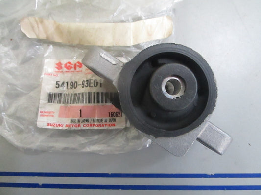 *NEW OEM* 0820 Suzuki Port Upper Mount 54190-93E01