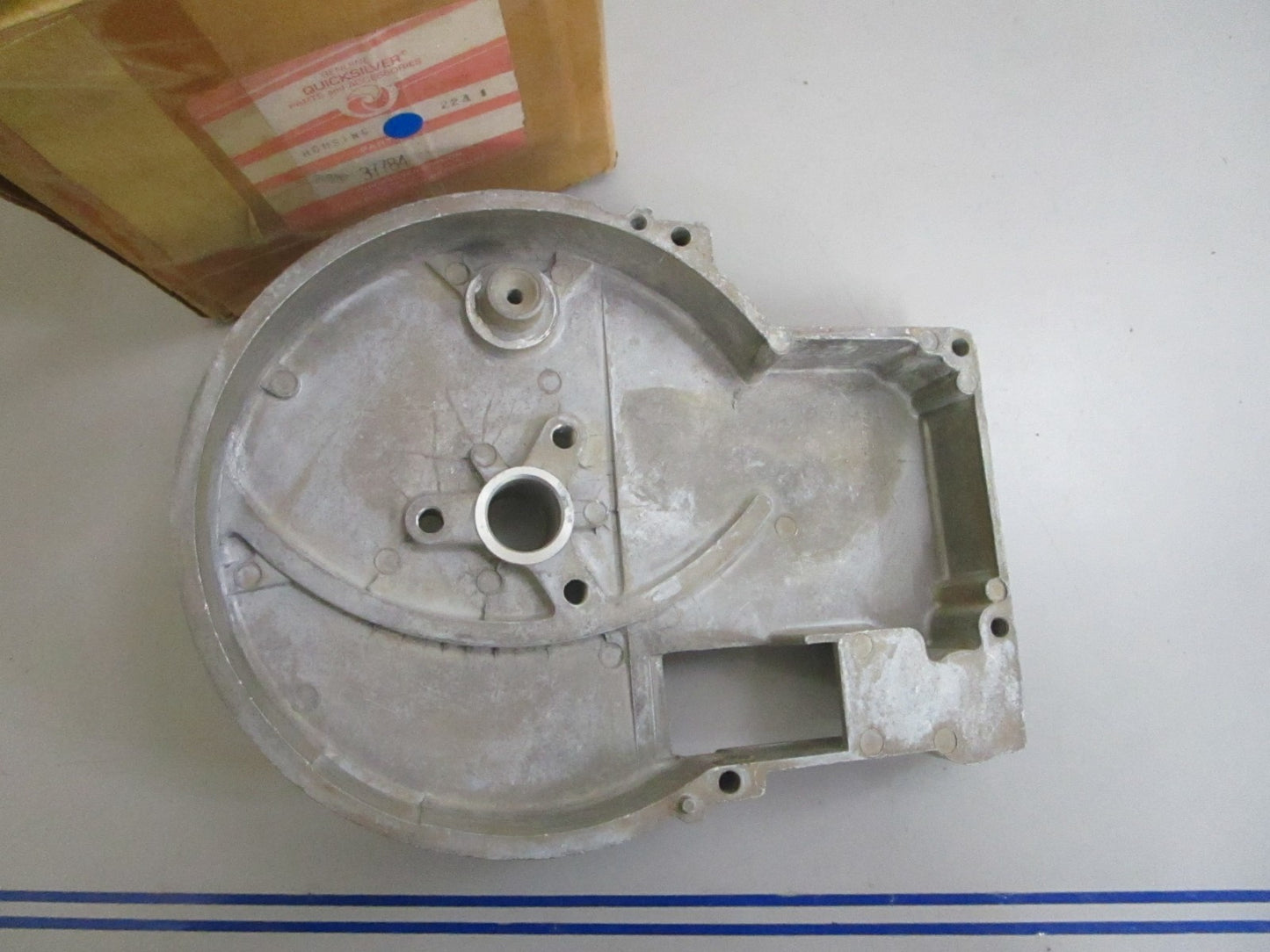 *NEW OEM* 0820 Mercury Quicksilver Housing 37784